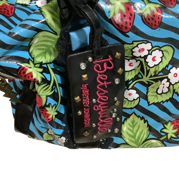 Betsey Johns Betseyville Strawberry Floral Handbag Vintage - Picture 3 of 11